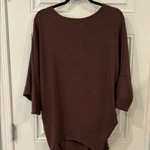 Jolie Burgundy Brown Oversized Tunic Top NWT - Picture 1 of 3